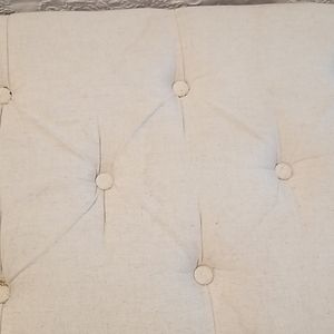 Meet your Posher, Cassandra